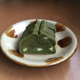 米粉抹茶ケーキ